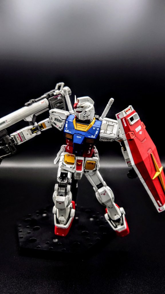 バズーカ携えて２枚。躍動感を出せるよう意識したんですが、うまくできてますかね？😅😅