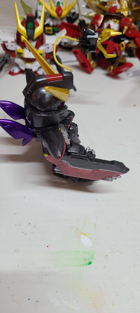 こちらは側面、ある程度箱絵や説明書を見ながら塗り分けはしたつもりですが💦抜けがあったりしたらすみません💦