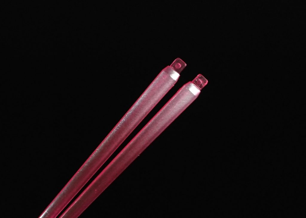 エフェクトサーベルエフェクトは根本にホワイトパールでグラデーションをかけてみました。普通のホワイトより目立ちにくいので今後もやるかは悩みどころです