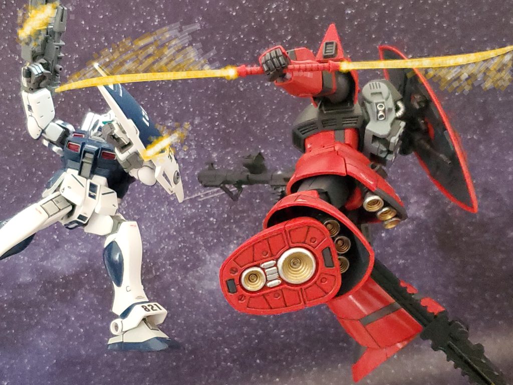 ノボトニー中佐は機動性を駆使するも、接近され被弾💦ビームキャノン、シールドを失い大ピンチ~😭