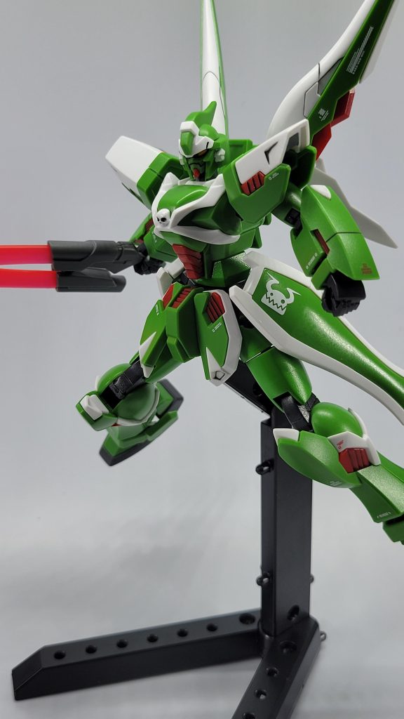 通常時です。ファントムライトのイメージが強すぎるのと、スミイレをする箇所が少なかったのでデカールで情報量を増やしました。