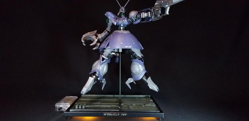 今回はベースを自作し、100均電飾してみました