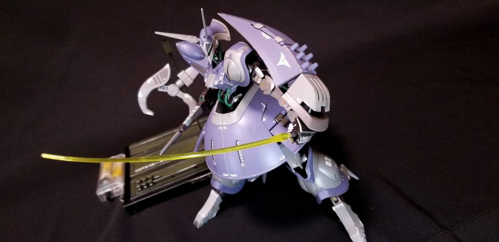 サーベルエフェクトが1本曲がっていたので逆にもっと曲げてみました