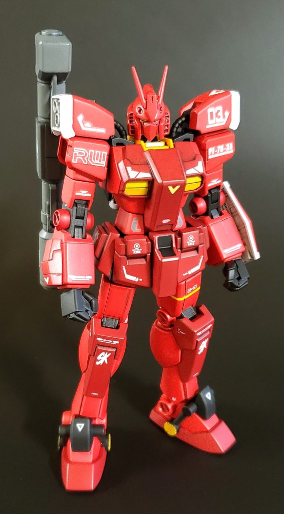 ノーマルのレッドウォーリアも満足できるキットになりました♪ デカールのおかげでMG風に見えるかな。