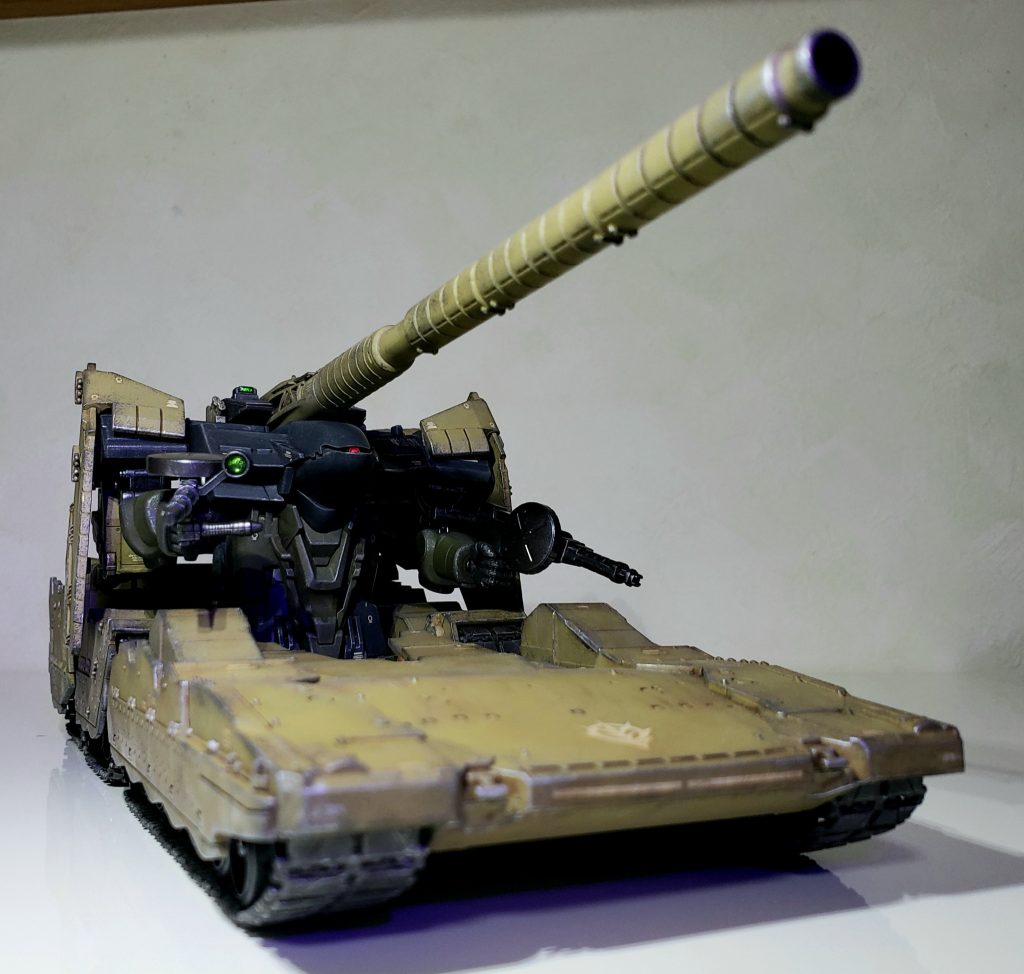 砲身が上下可動。砲身は合わせ目消しが大変でした💦