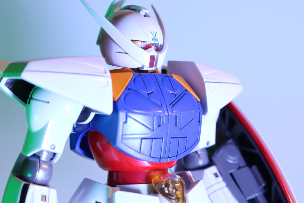 後ハメ加工をそれなりに頑張り、合わせ目を消してあります。失敗したところもありますが気にしない！(笑)ブルーとイエローのみパールコート後、セミグロス仕上げ。残りはグロスになります。