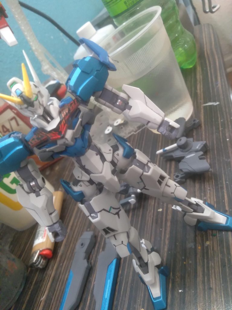 Metallic blue was added to the body of the Lfrith as well. Dark grey was also used on a couple of sections 