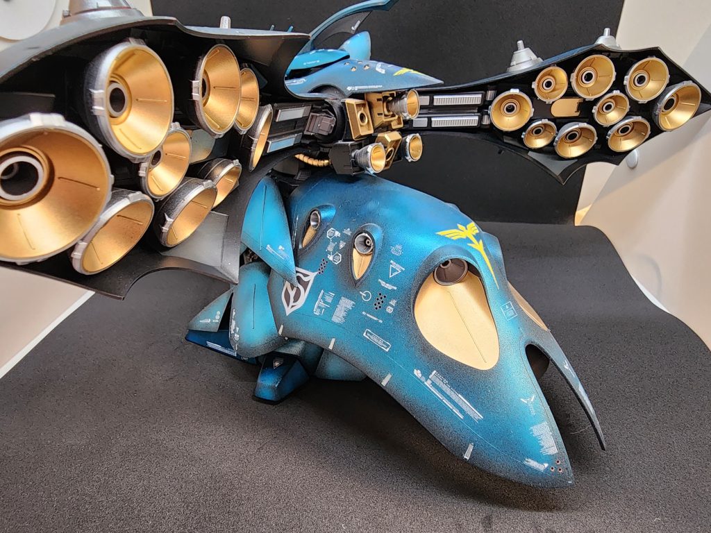 デカール追加　スジボリをしたけど墨入れは無し