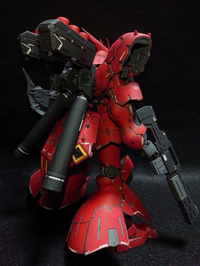 RG 1/144 サザビー(部分塗装、電飾、ウェザリング)–6枚目/制作者:Chohnan