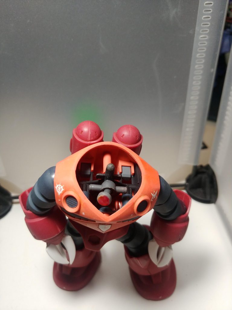 可動にはWAVEのボールジョイントを使用しました。ガンプラ製作して間もない頃作りました。