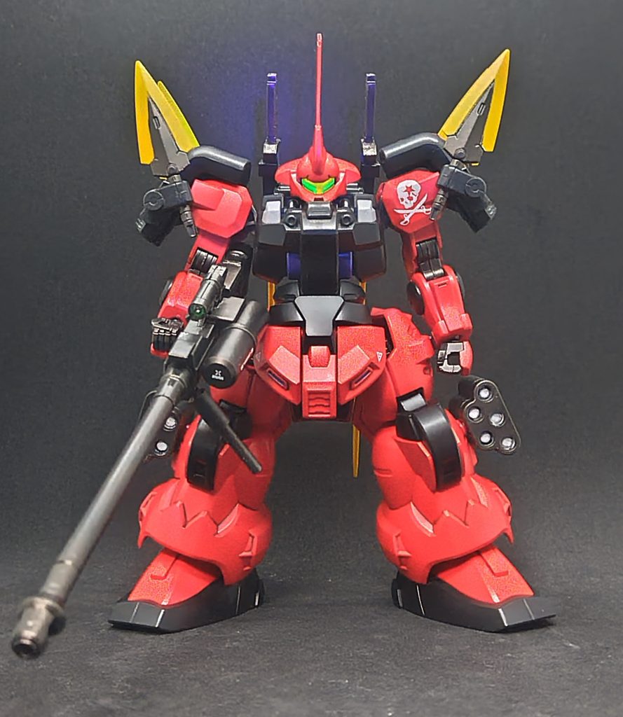 武装:ロングライフル改・5連ミサイルポッド×2・内蔵ビームバルカン・ハンドガン×2・ヒート刀×2・ヒートクナイ×4