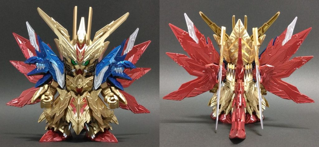 目はオルタナティブジャスティス インフィニットドラゴンのシールを使用しています。配色はスペリオルドラゴンSRをネットで検索して調べたのですが、肩と翼にあるシルバーの差し色(?)は元祖SD由来なのでしょうか。当時の印象に強く残っていたので、カードダスのイラストにはなかったのが意外でした。