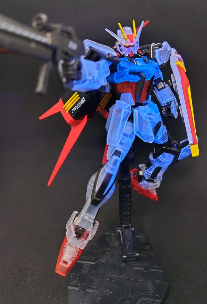 明るめの所では固有色はハッキリ。