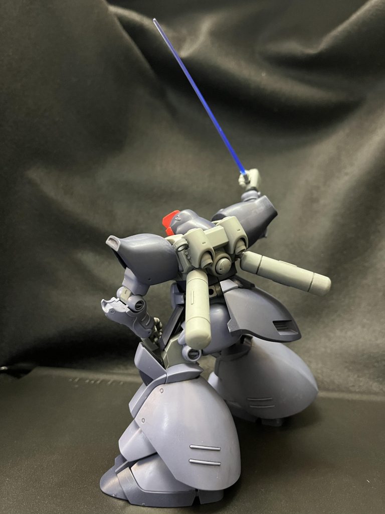 ヒート・サーベル　バックショット。肩の白化が見えますね💦