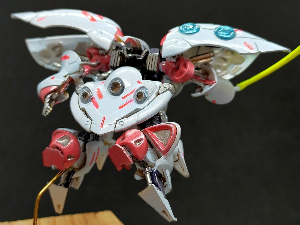 背面もカッコいい。