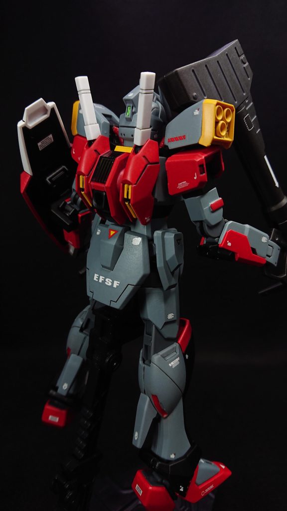 使用した塗料タミヤカラースプレー・ブラック・ゴールド・ヘイズグレイ・キャメルイエローMr.カラースプレー・シルバー・黒鉄色・モンザレッド