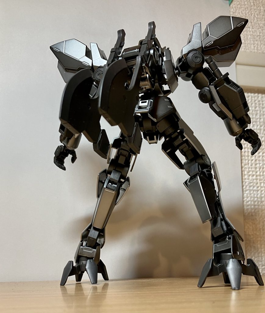 背面ショット足裏の設置性も優秀ですね