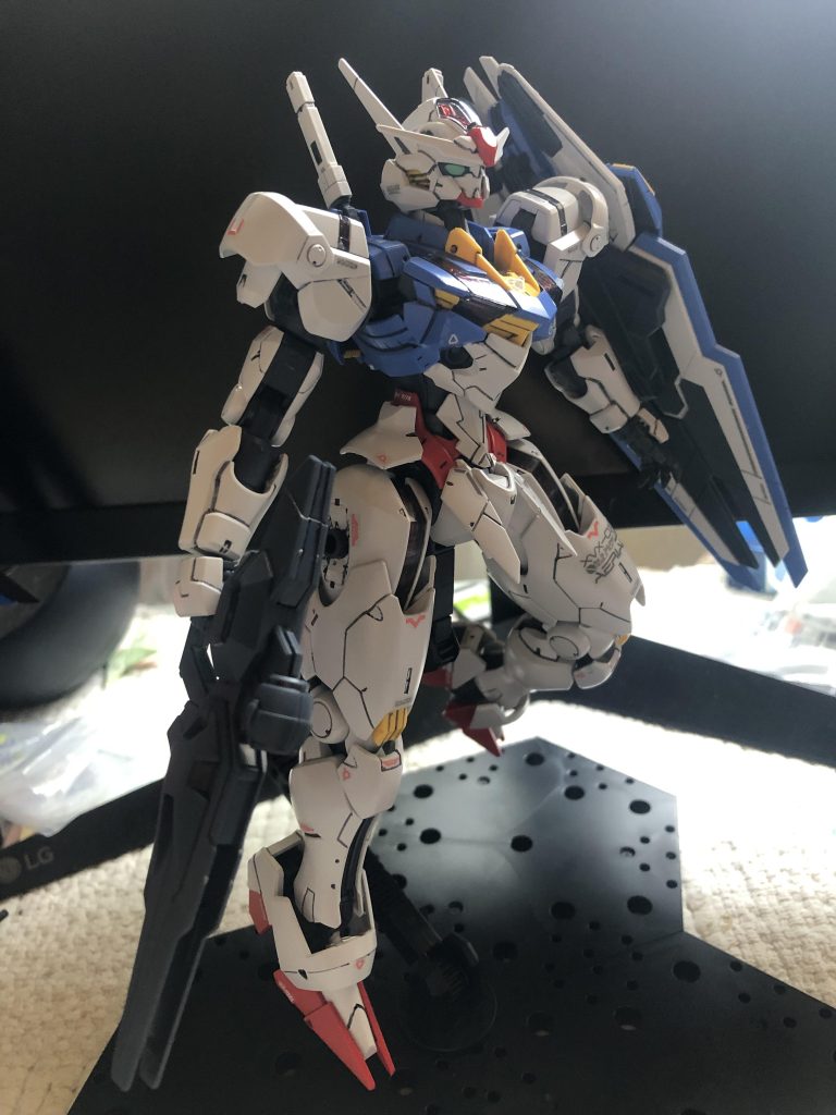 箱横の見本品のポージングを真似てみた1