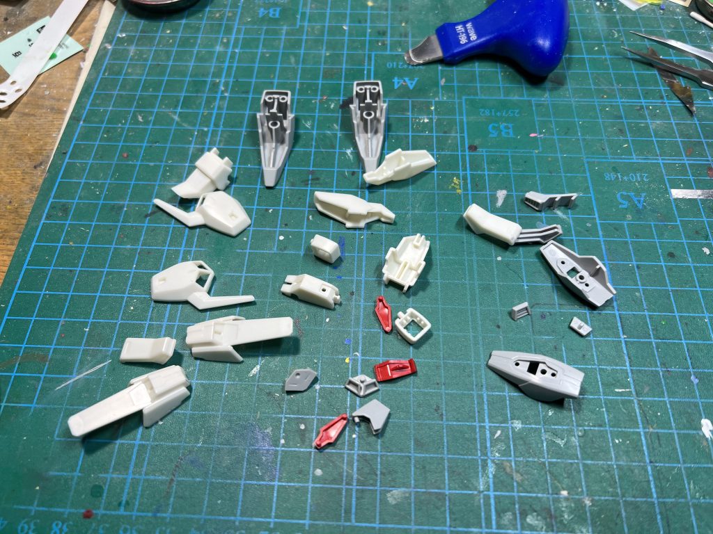 今回使用したルナゲイザーのパーツ