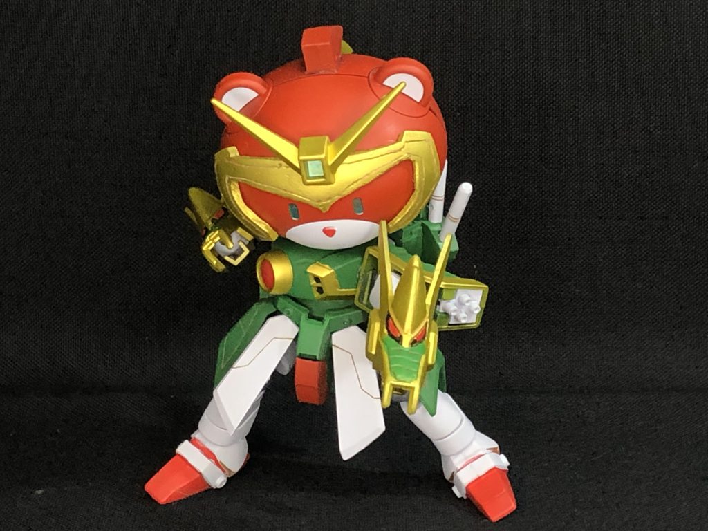 可動域を増やしているので、これくらいのポーズなら余裕でとれます。