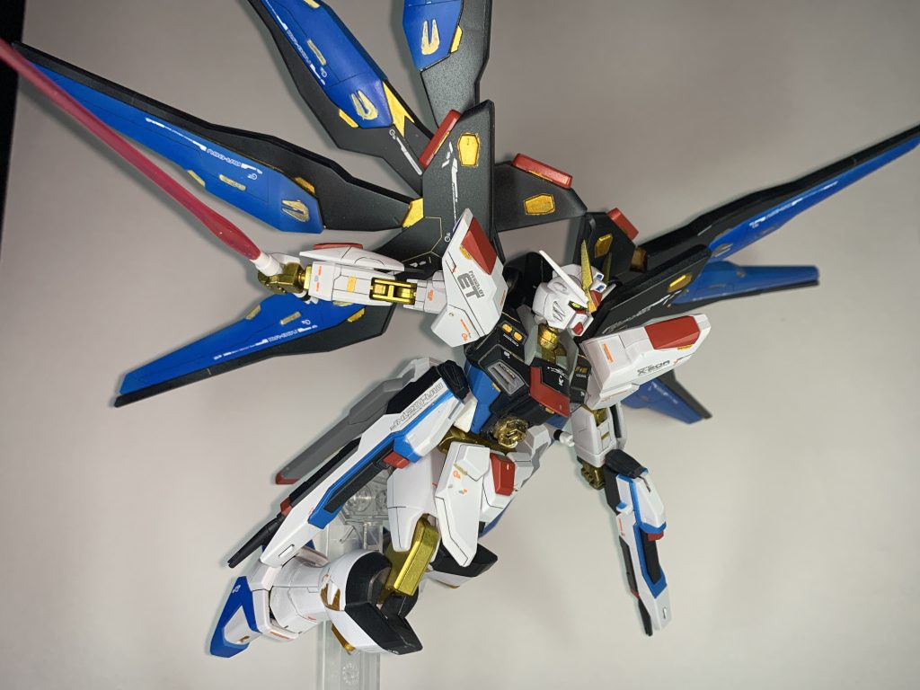 呪文詠唱CPC設定完了。ニューラルリンケージ。イオン濃度正常。メタ運動野パラメータ更新。原子炉臨界。パワーフロー正常。全システムオールグリーン。ストライクフリーダム、システム起動!