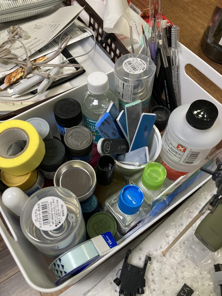 家に残っていた道具と買い足した道具類。これらを駆使して作りましたが、無い道具は仕方ないと割り切って作りました。意外となんとかなるもんですね！