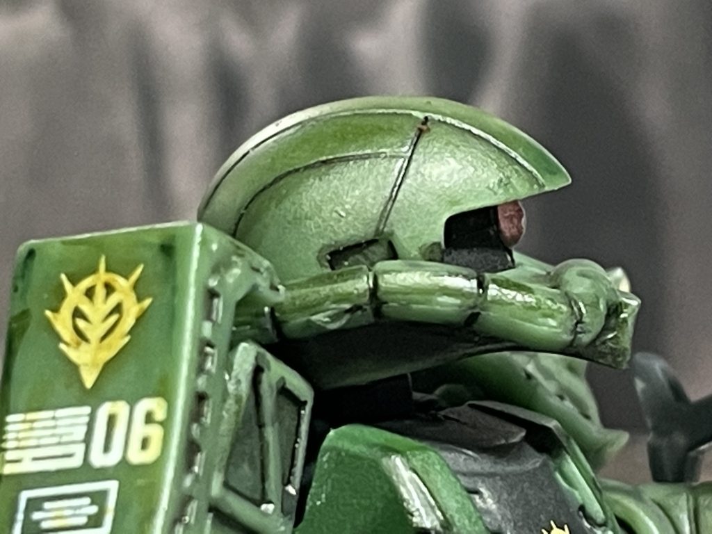 モノアイにレジンいれたからぷっくりして良い感じの目