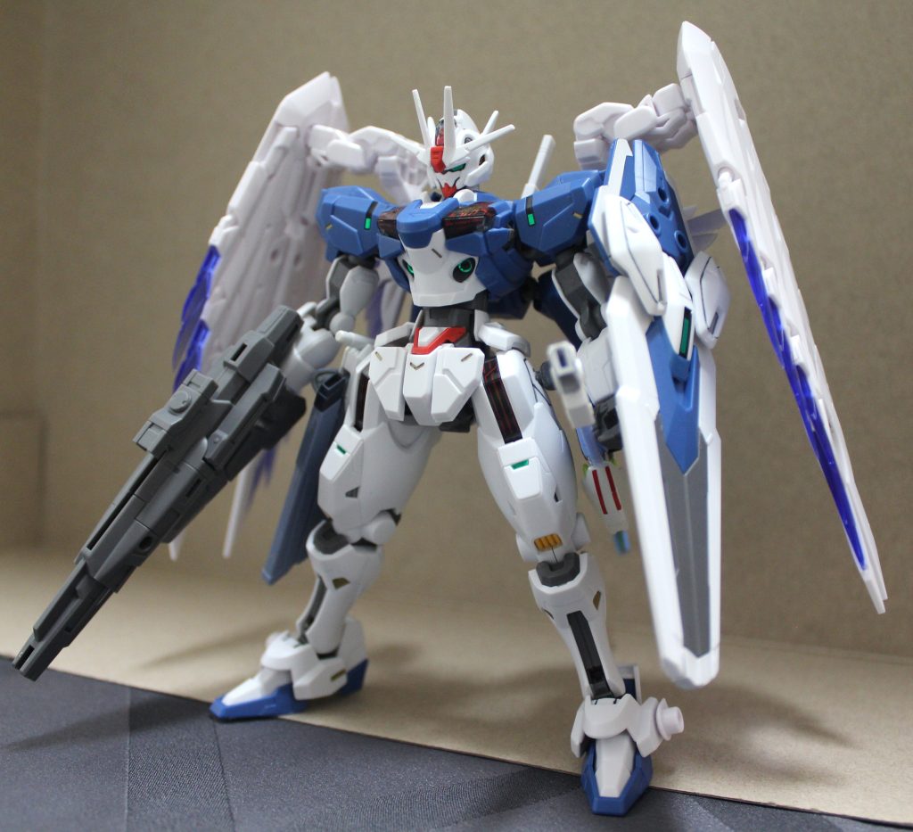 ・シールドモードFront Sideエスカッシャンによる大型シールドが特徴的ですね！(あれこの文言…更にどこかで見覚えが)