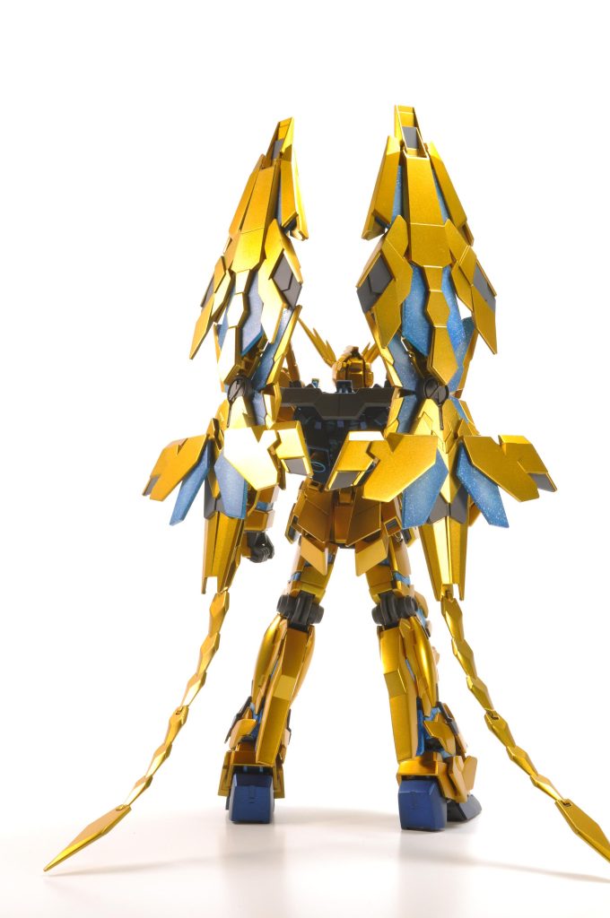 ユニコーンガンダム3号機フェネクス–3枚目/制作者:モリオ