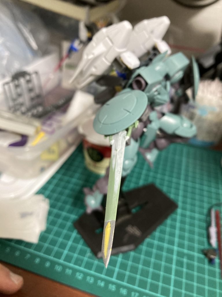 ソード延長。こういう作業は地味でも仕上がりが美しくなるし楽しい