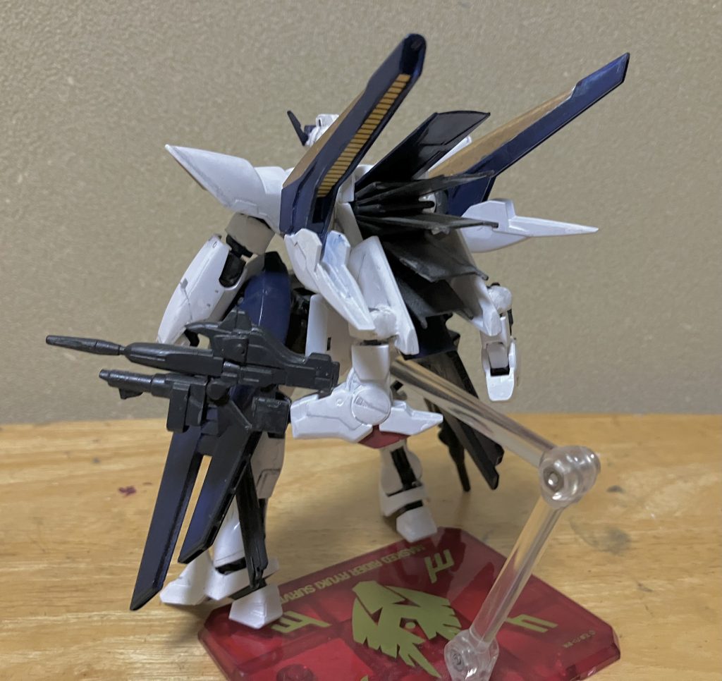 ミノフスキードライブ:Gセイバーのブースター技術と掛け合わせることにより安定した運用が出来るようになっている