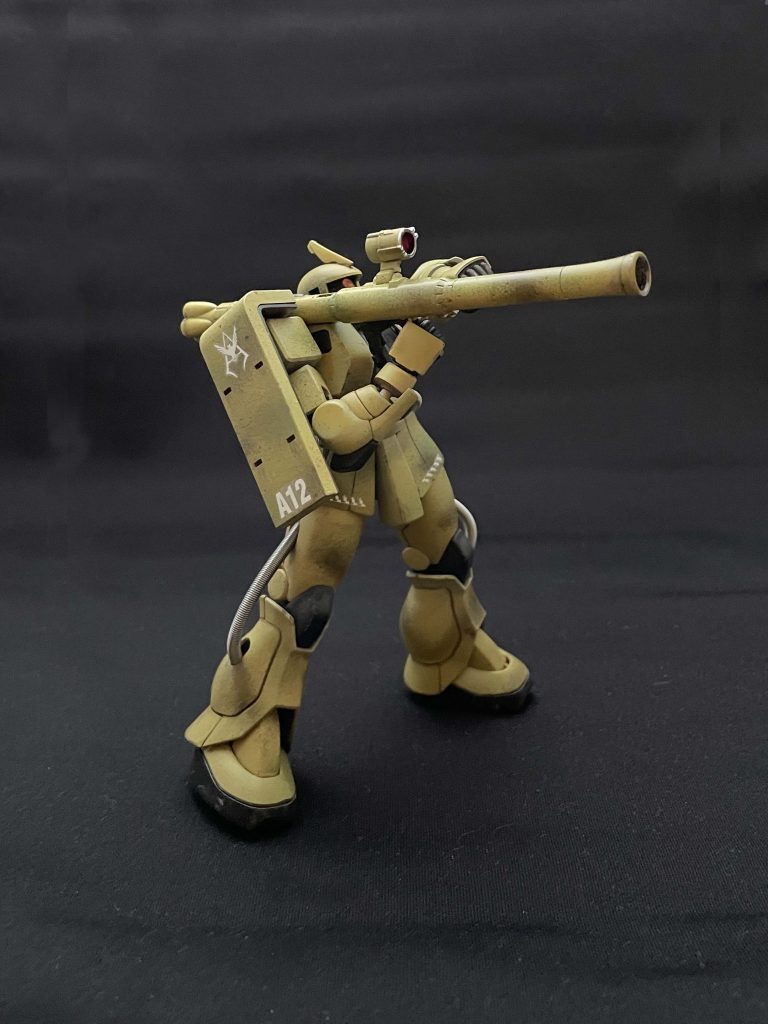 横から。このキットはダイナミックなポーズがとれて楽しいですね。