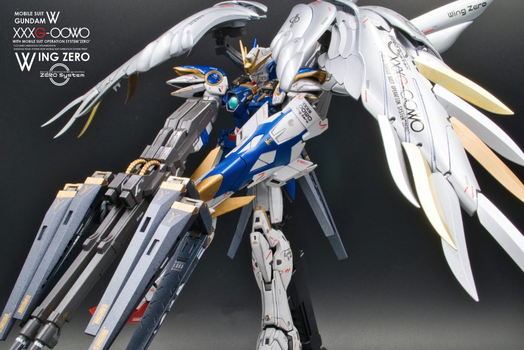 翼には自作デカールを多用しています。