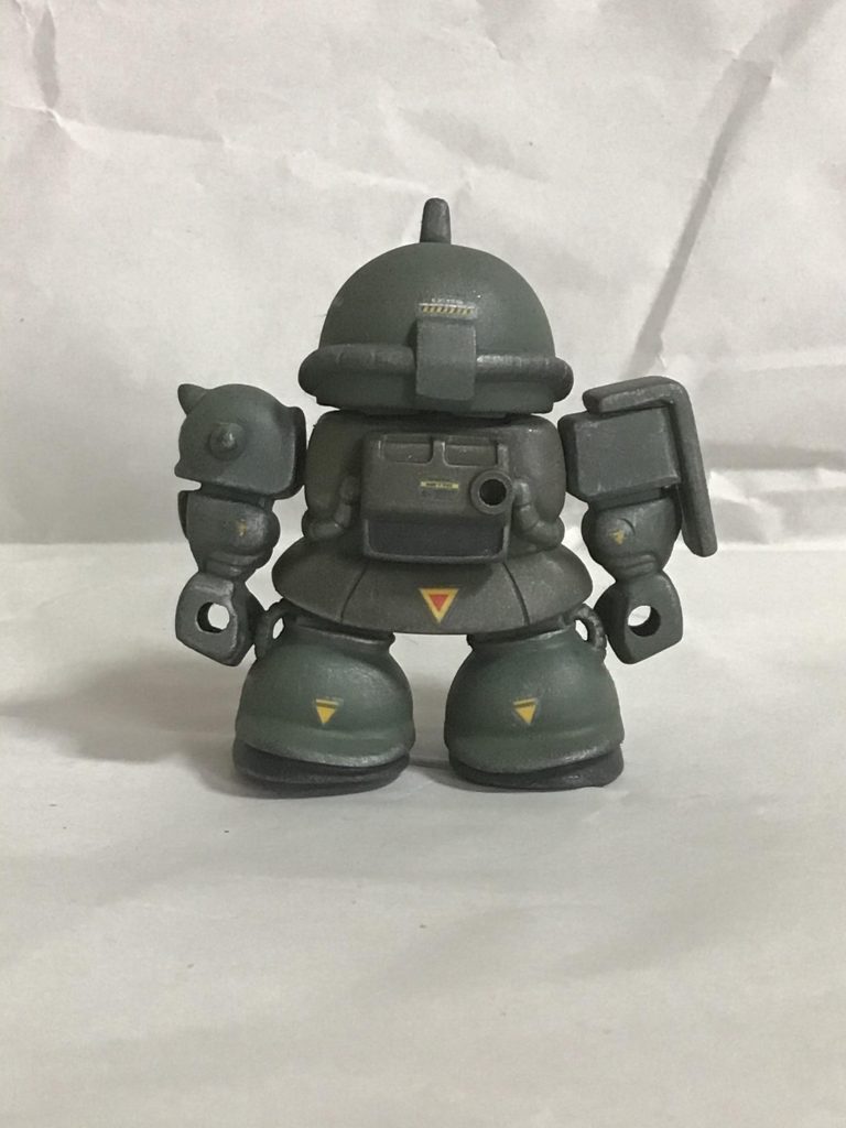 背面です。デカール控えめ。