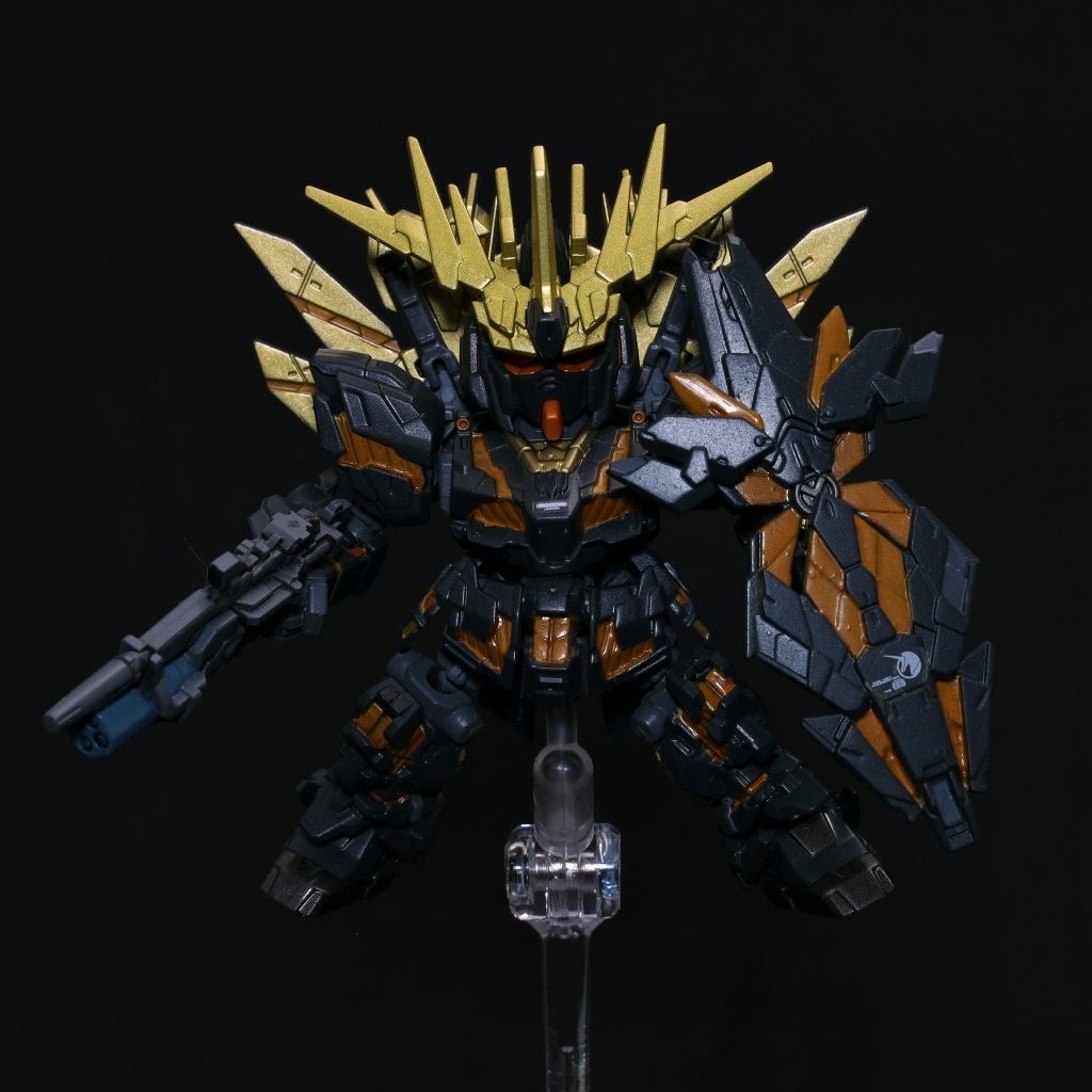 バンシィ・ノルン神々しいというか禍々しいというか。。。仏像っぽい。なむー。