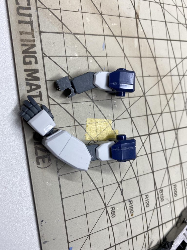 ヘイズルシリーズの腕の定番工作ですね。