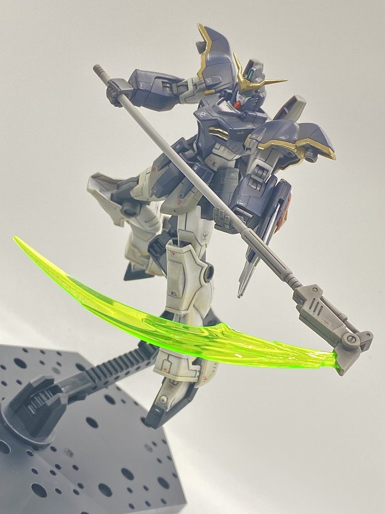 バーニアで飛んでからの空中フォト。ここからが俺のターン！！ポーズ天国へようこそ！笑笑平手をサイスに添えるだけで、長物はカッコいい！！