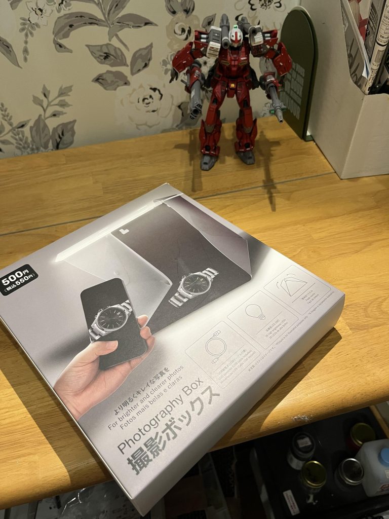 100均で買った500円の撮影ボックス