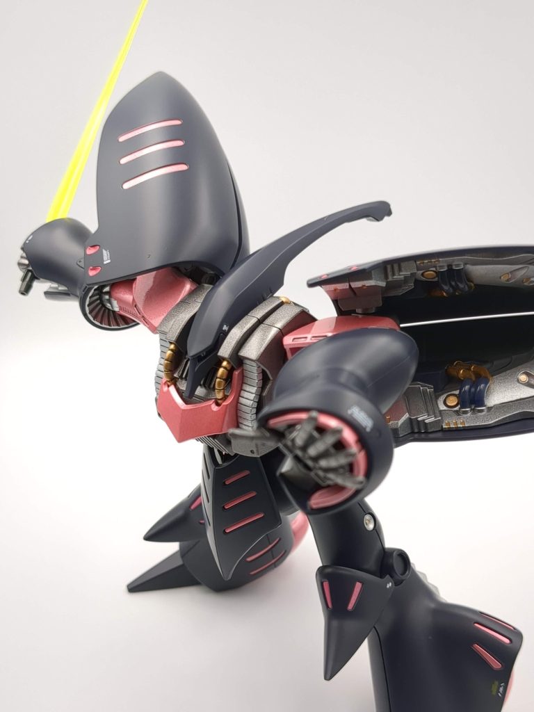 肩が重いのでポーズ取らせても立たせるのが大変