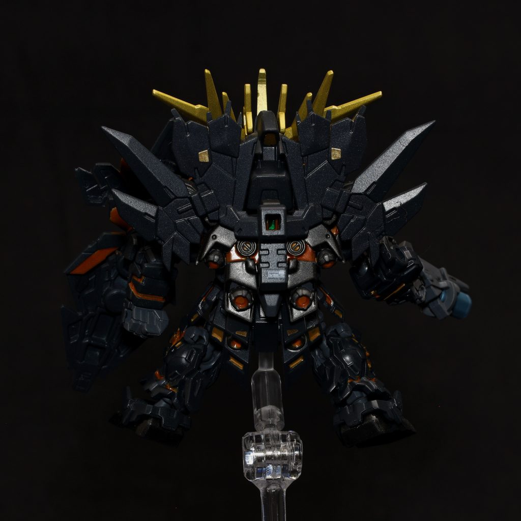 バンシィ・ノルントゲトゲな後ろ姿。MOBILITY JOINT GUNDAM また何か面白いアイテムが出てきたら作ってみたいと思います。水星の魔女関連、出ないかな♪以上、ご覧いただきありがとうございました。