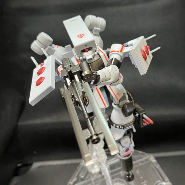 広域索敵用高機動試験型ザク