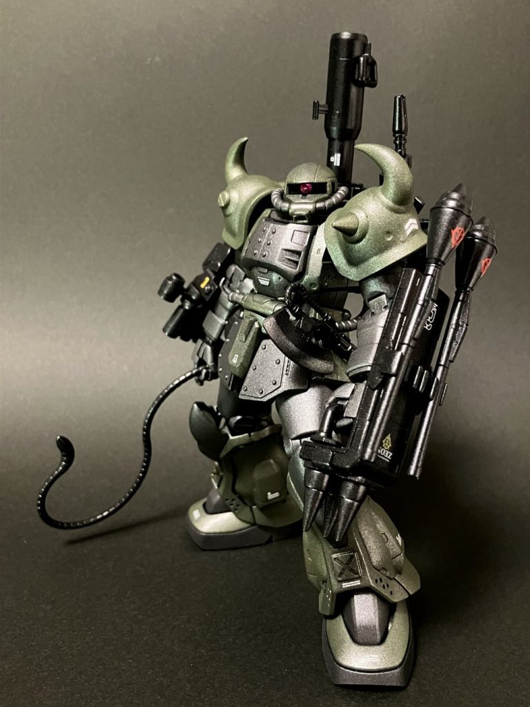 ザクⅡ（森林戦部隊）–2枚目/制作者：PIYOSUKE