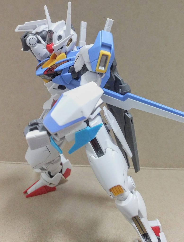 ・ビームサーベル抜刀斬りかかる直前をパシャリ!