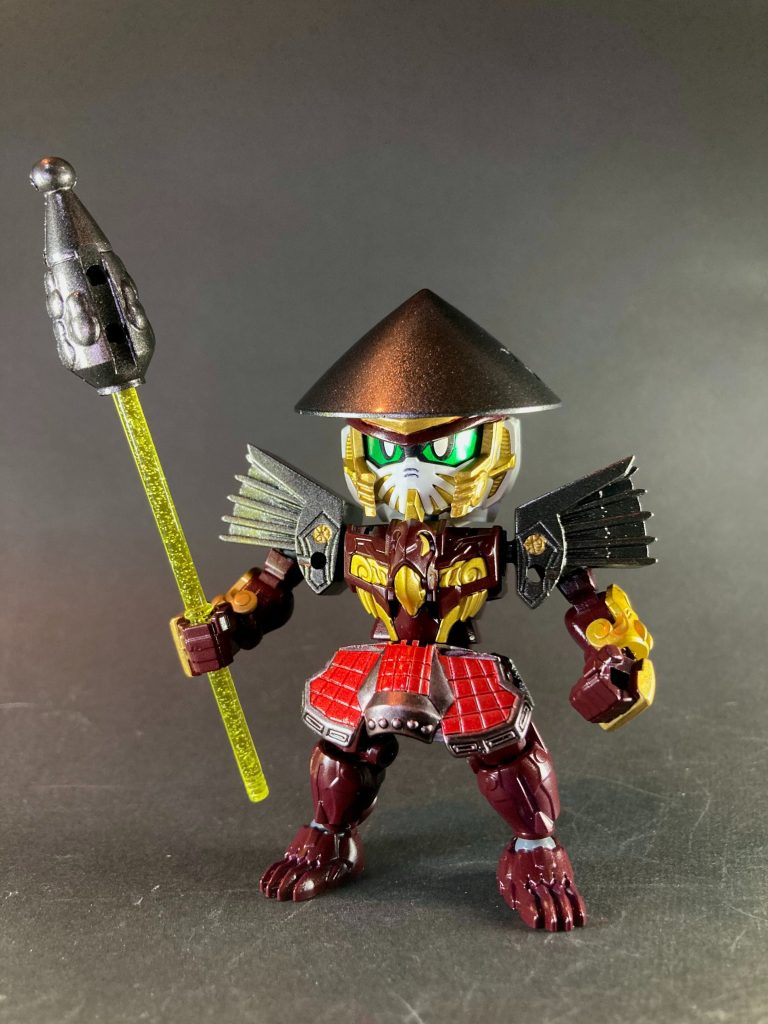 ■木下藤吉郎シルエット足軽として初陣に臨む秀吉の姿。農民の出自ながら立身出世を目指す志は高く、戦国乱世に生まれたからにはいずれ合戦で手柄を立て大名に登りたいと本気で考えている。雑用として仕えた信長ガンダムエピオンの草履を懐で温めた事から、運命が大きく動き出す!