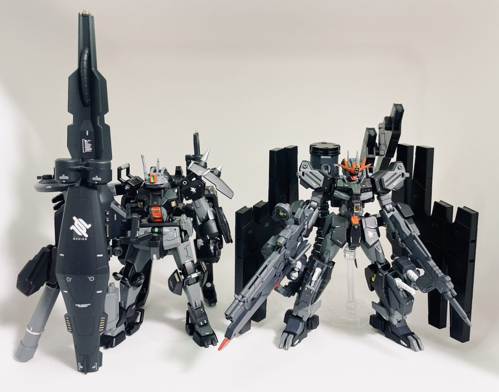 そして、本機体は以前、作成した「ガンダムOOコマンド-テトラデカ」のチーム機体であり、カラーリングも合わせております。またGUNSTA仲間のMono.さんの「デミ・ナイトシーカー」との兄弟機でもありますw(我ながら設定がてんこ盛り過ぎる)よろしければ、他の作品もご覧になってくださ~い(^^)/