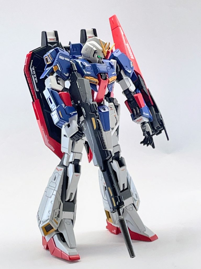 右から。追記 明るさを調整した写真と差し替えました。