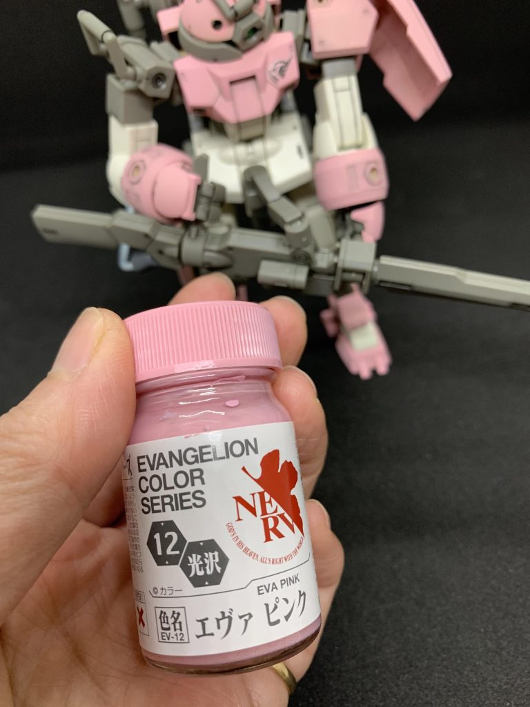 ちなみにピンクの塗料はこちらを使用しました(*^^*)下地をしてから2回吹き付けての完成色になってます♪̊̈♪̆̈なんか撮影したら淡く見えますが実際はもう少し濃い感じです🍀*゜m(*_ _)m最後までご覧頂きありがとうございました✨️