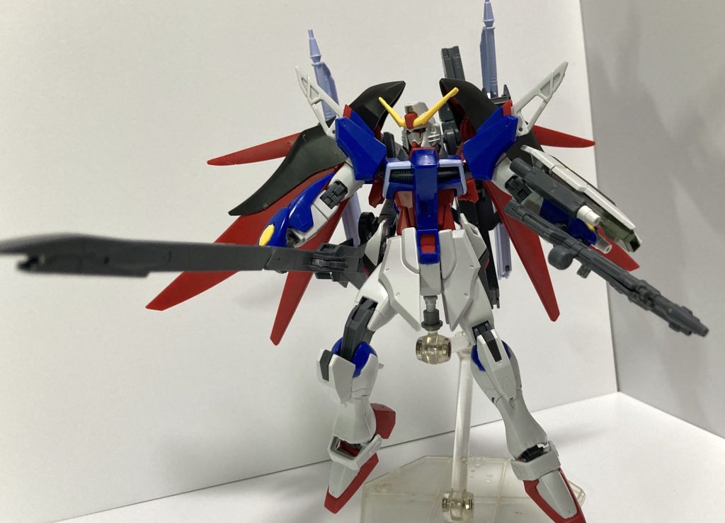 高エネルギー長射程ビーム砲。ダブルオースカイから拝借した武装