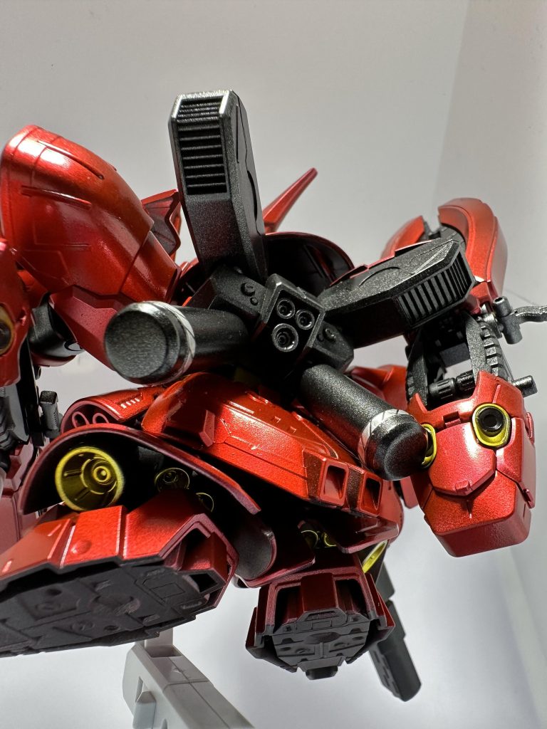 バックショット黒パーツはウイノーブラック→軽くシルバー振って黒テカ寄りのキラキラに