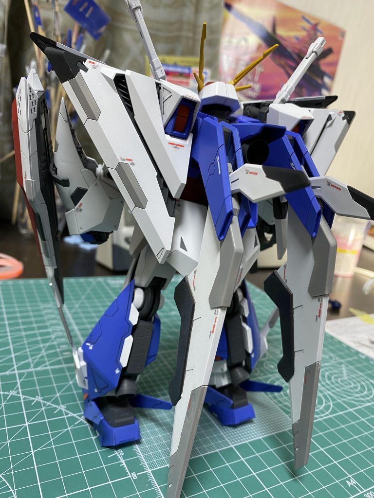 Ξガンダム–4枚目/制作者：yuuu